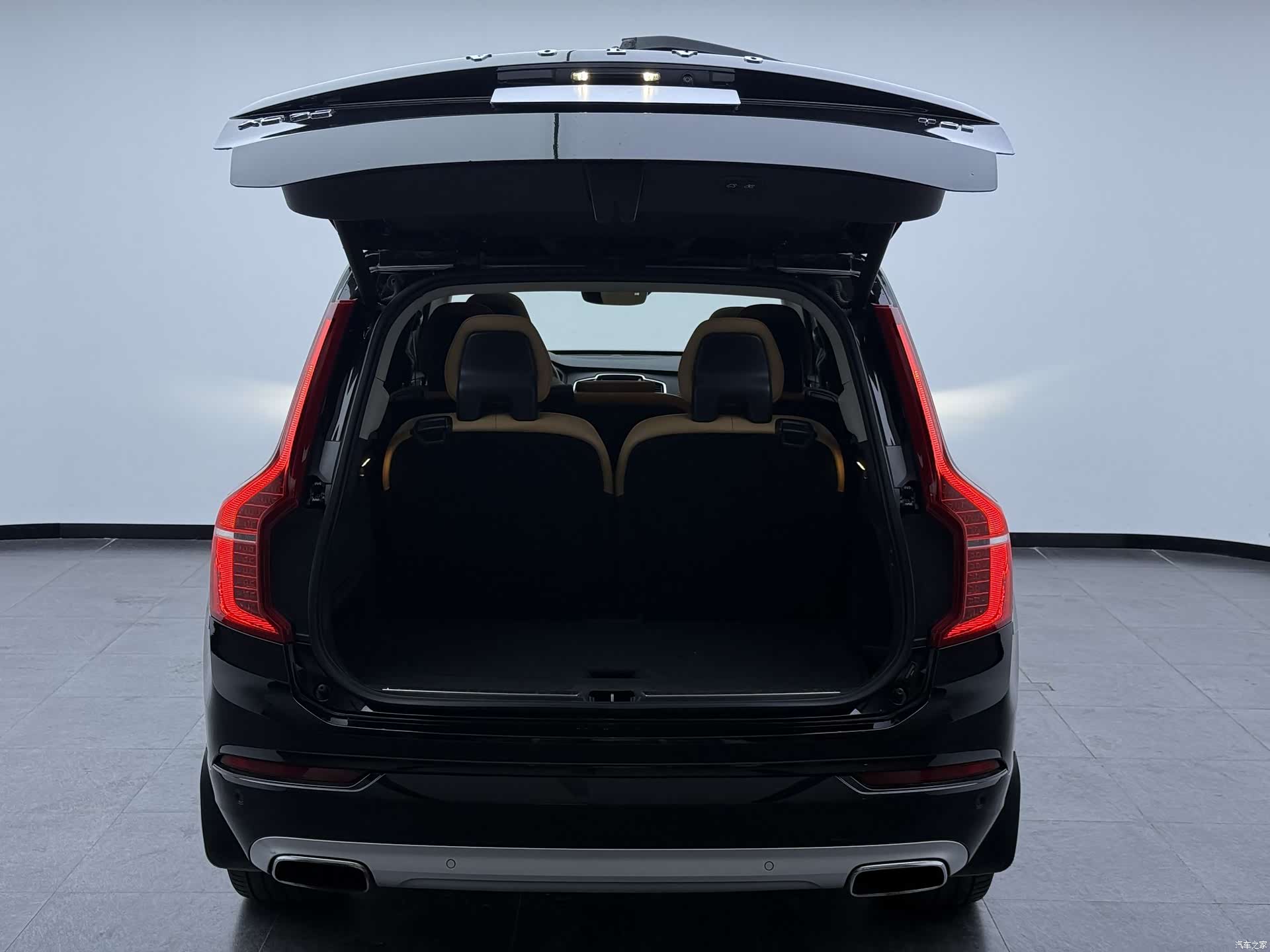 Volvo XC90, 2016 11
