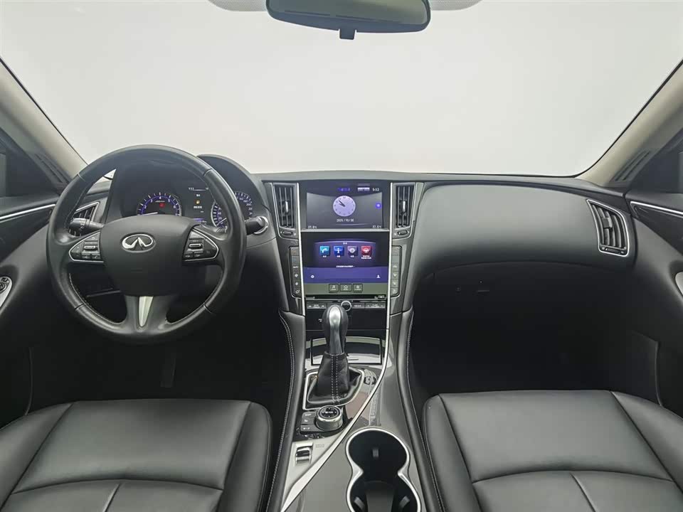 Infiniti Q50L