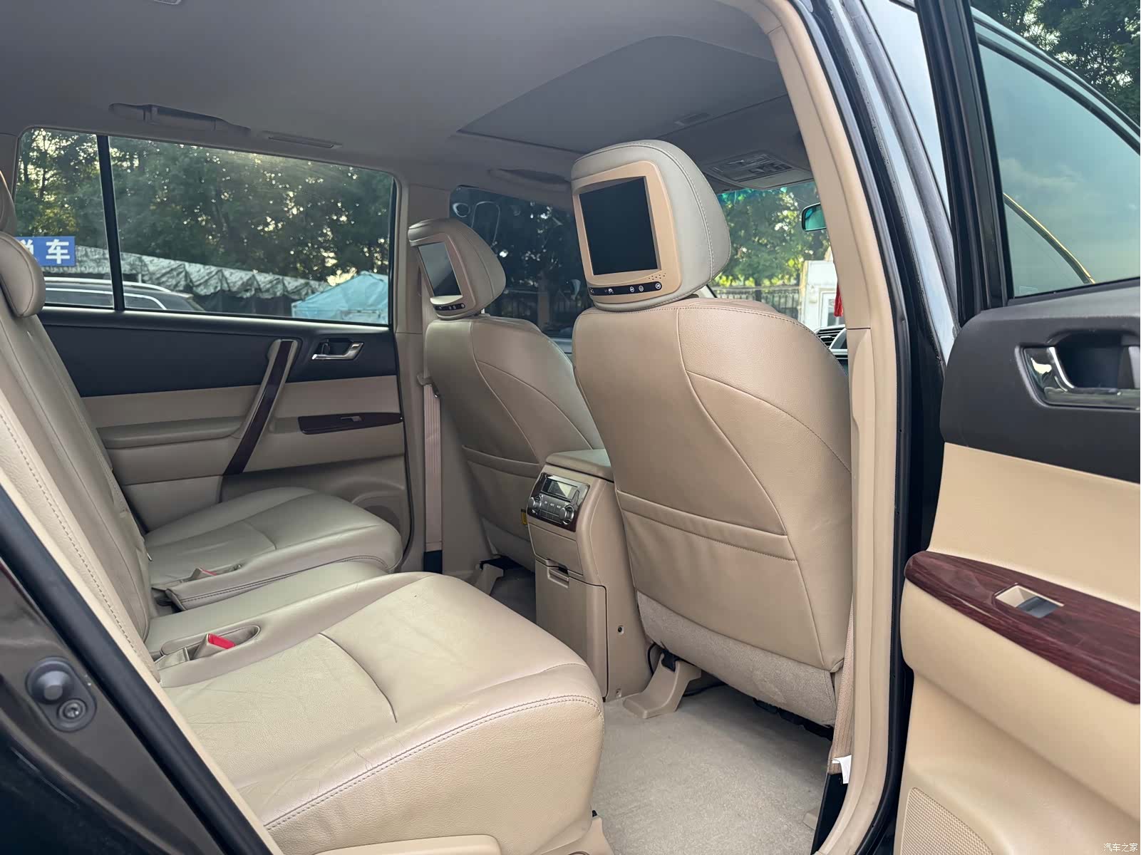Toyota Highlander, 2014 12
