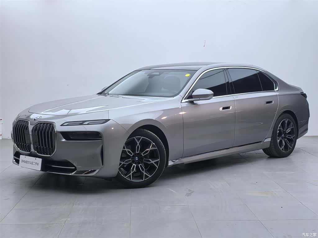 BMW 7 Series, 2023 1