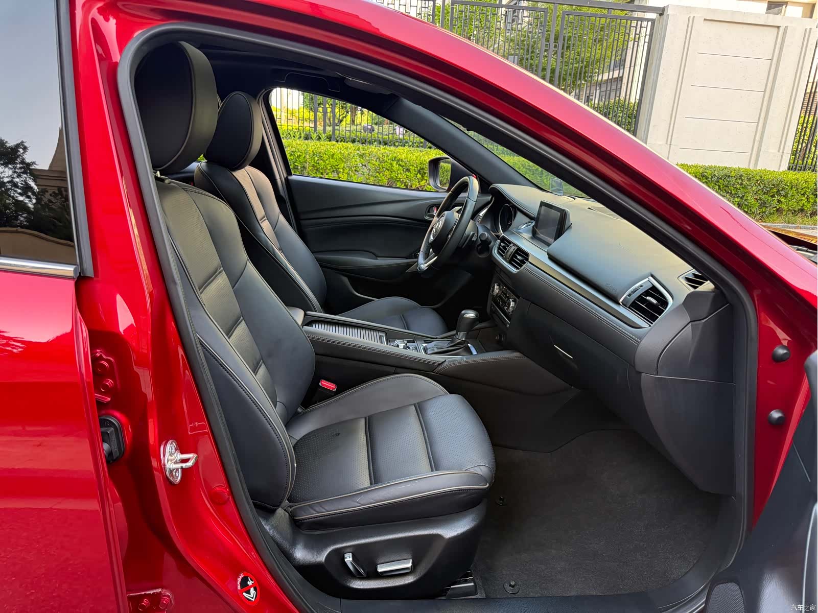 Mazda Atenza, 2018 17