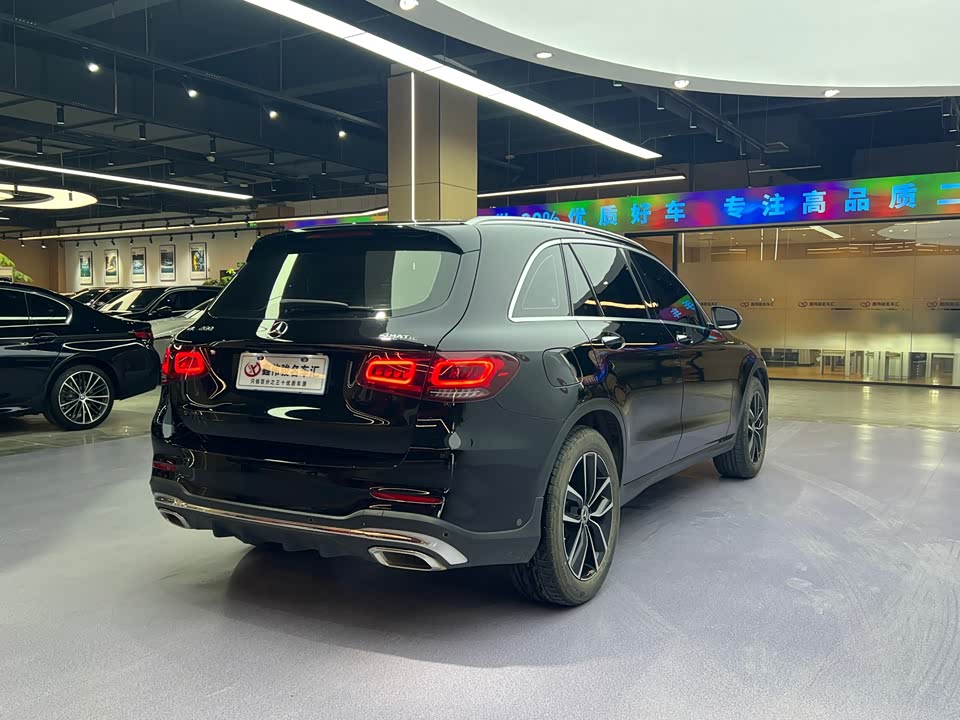 Mercedes-Benz GLC Mercedes-Benz GLC