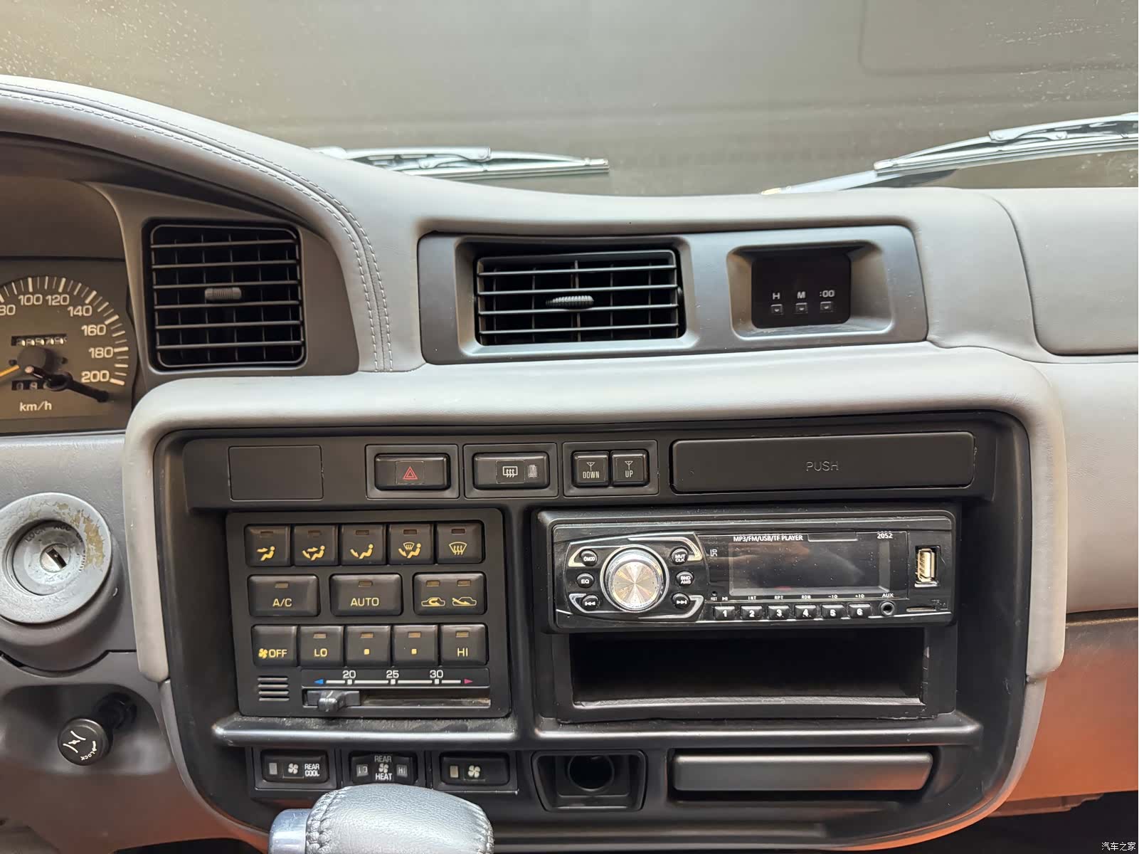 Toyota Land Cruiser, 1994 16