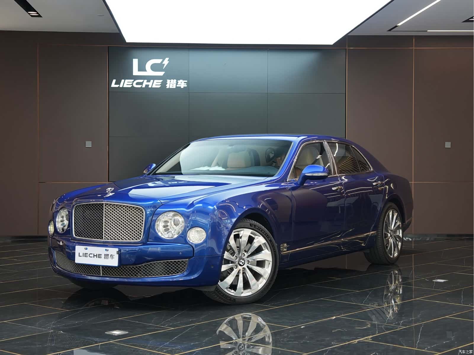 Bentley Mulsanne, 2013 1