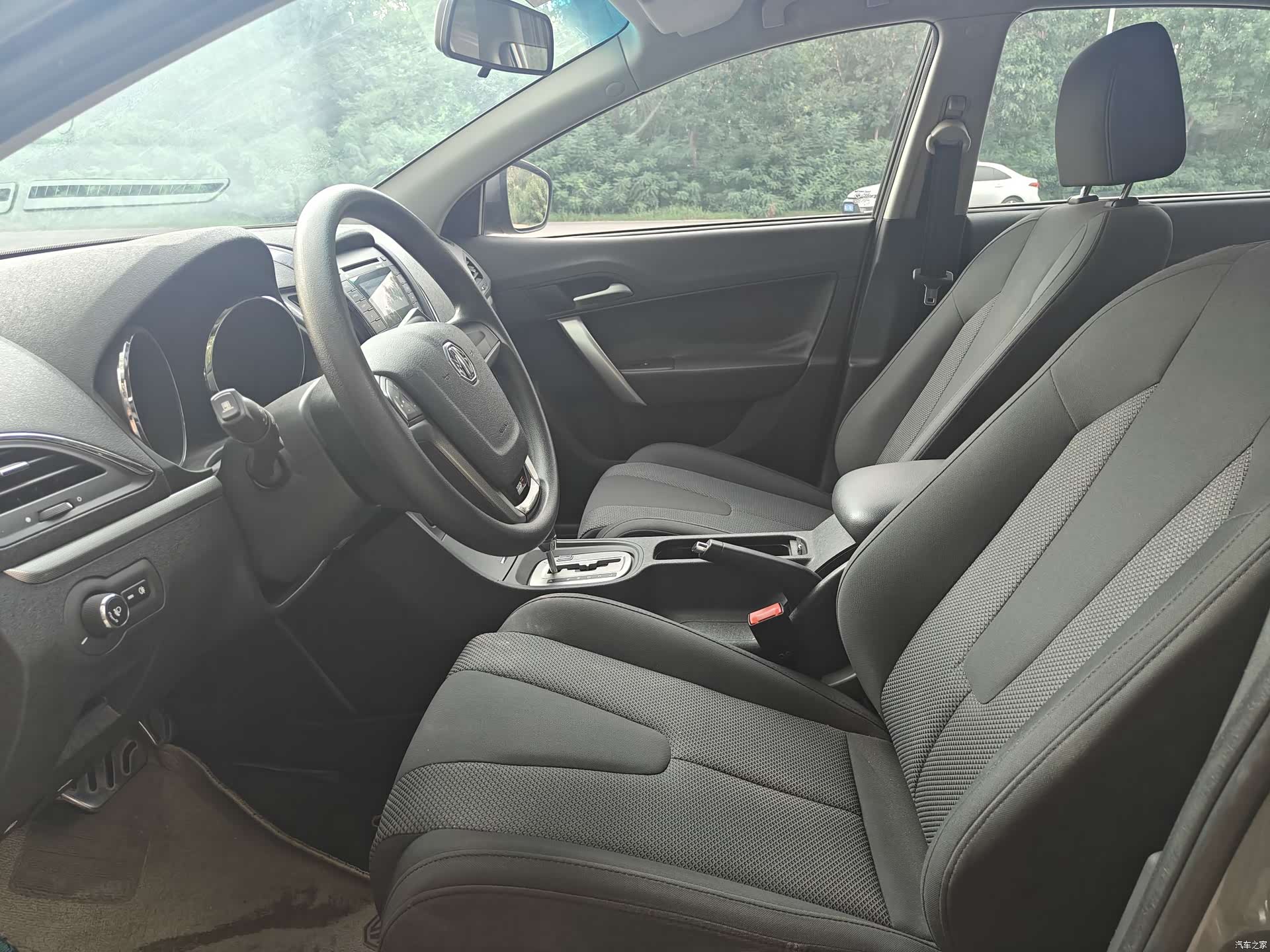 MG MG5, 2013 все фото