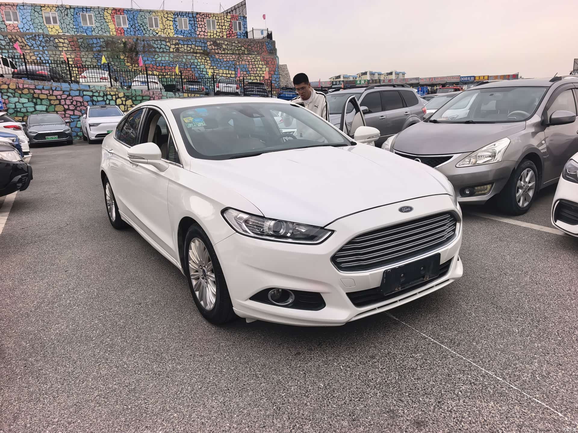 Ford Mondeo, 2014 3