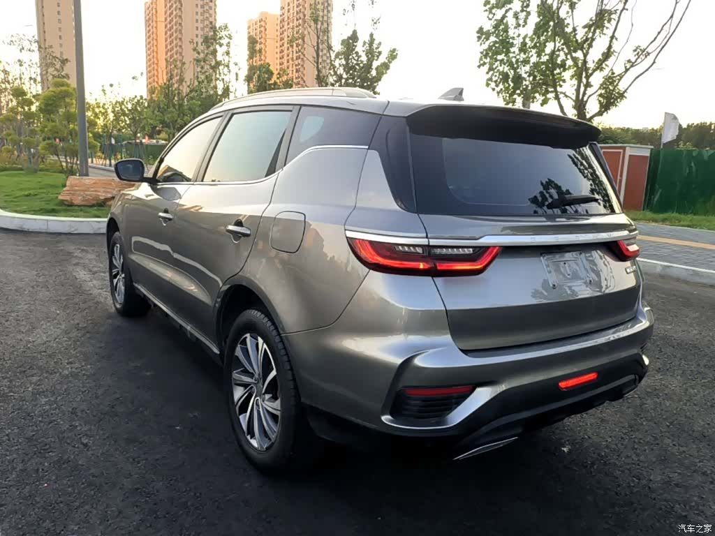 Geely X6, 2020 все фото