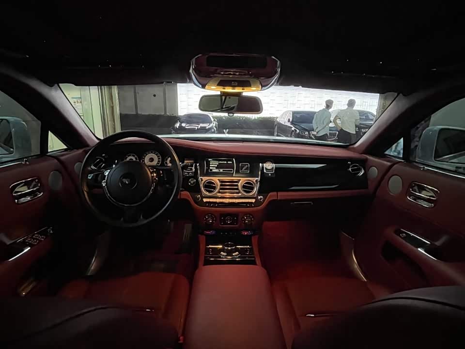 Rolls-Royce Phantom