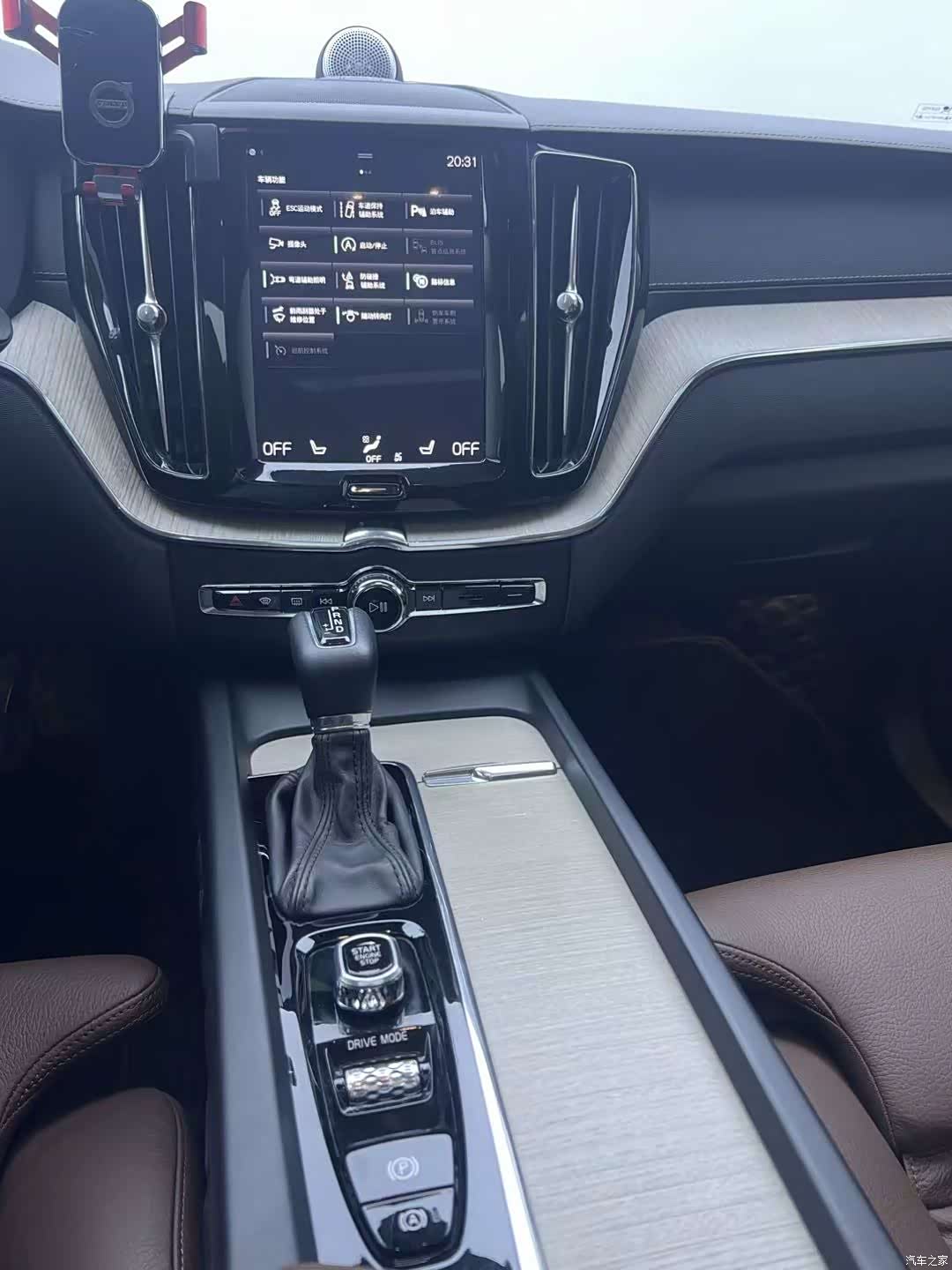 Volvo XC60, 2018 9
