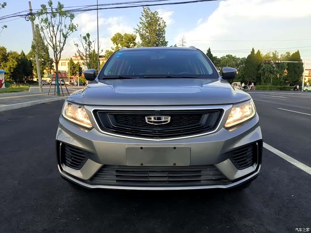 Geely X6, 2020 3