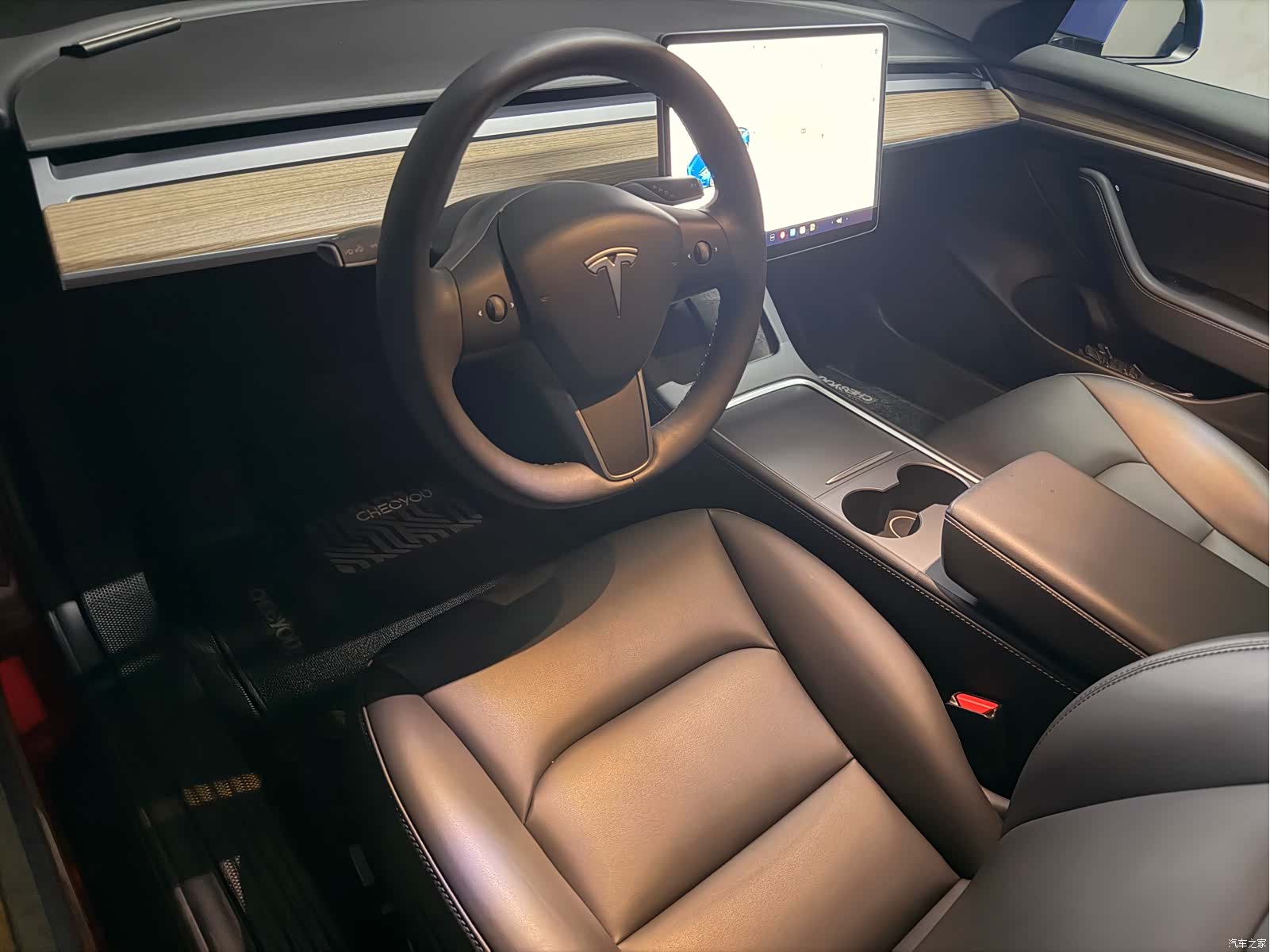 Tesla Model 3, 2021 31