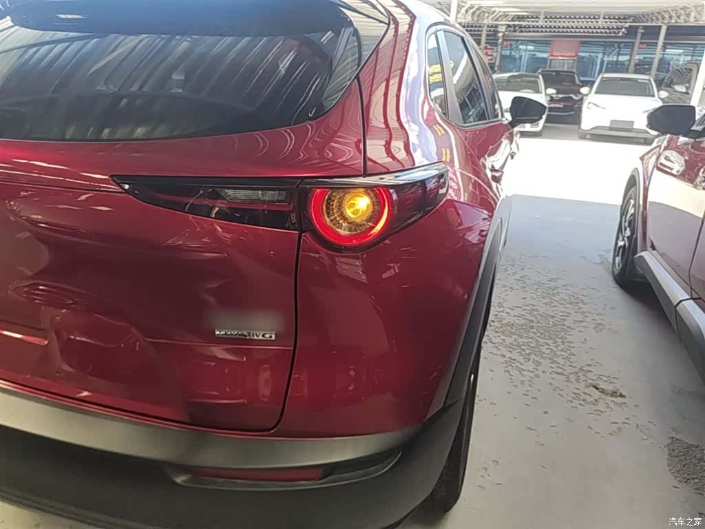 Mazda CX-30, 2021 8
