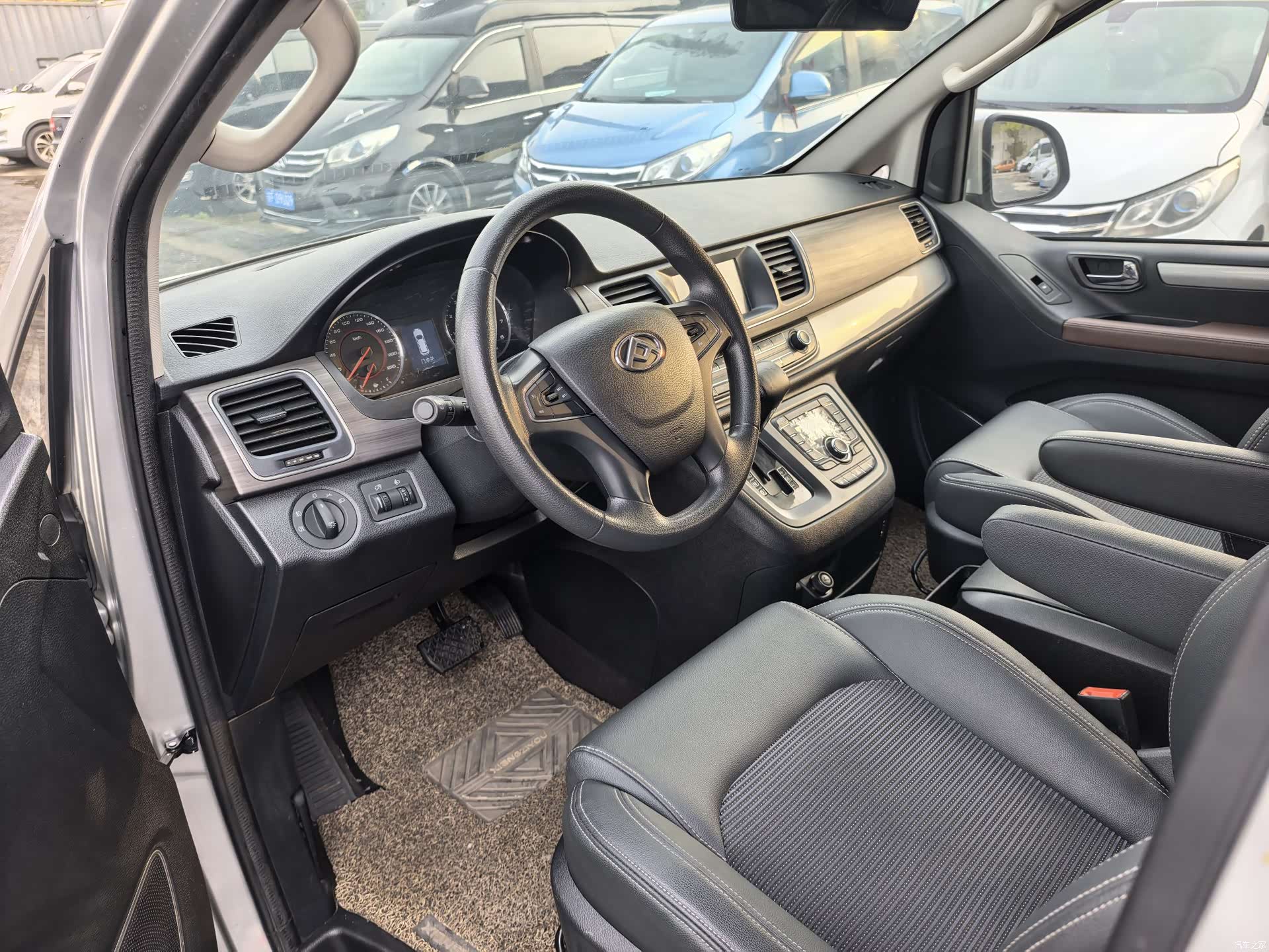 Maxus G10, 2020 9