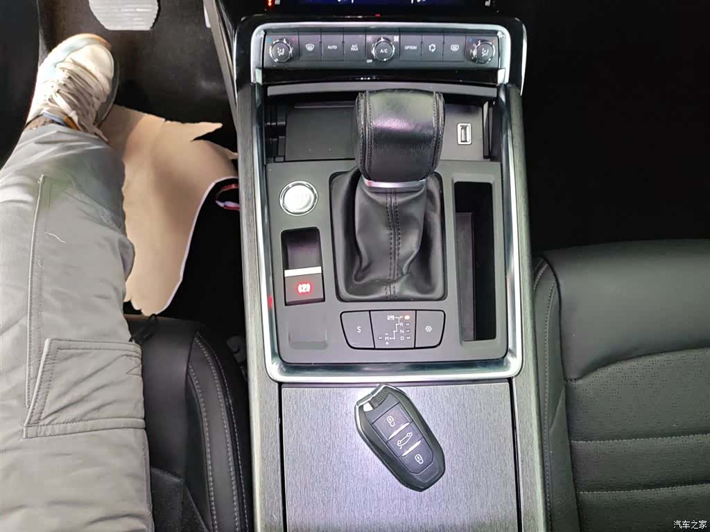 Citroen C6, 2018 14