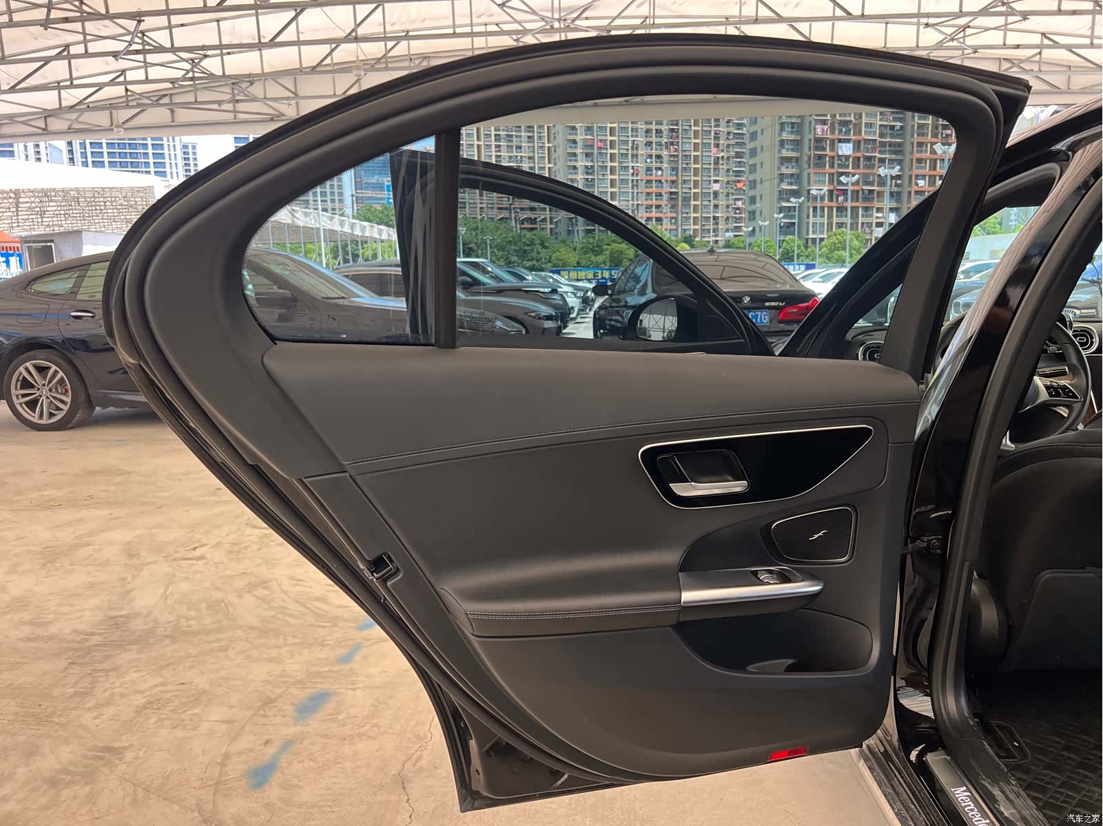 Mercedes-Benz C-Class, 2024 22
