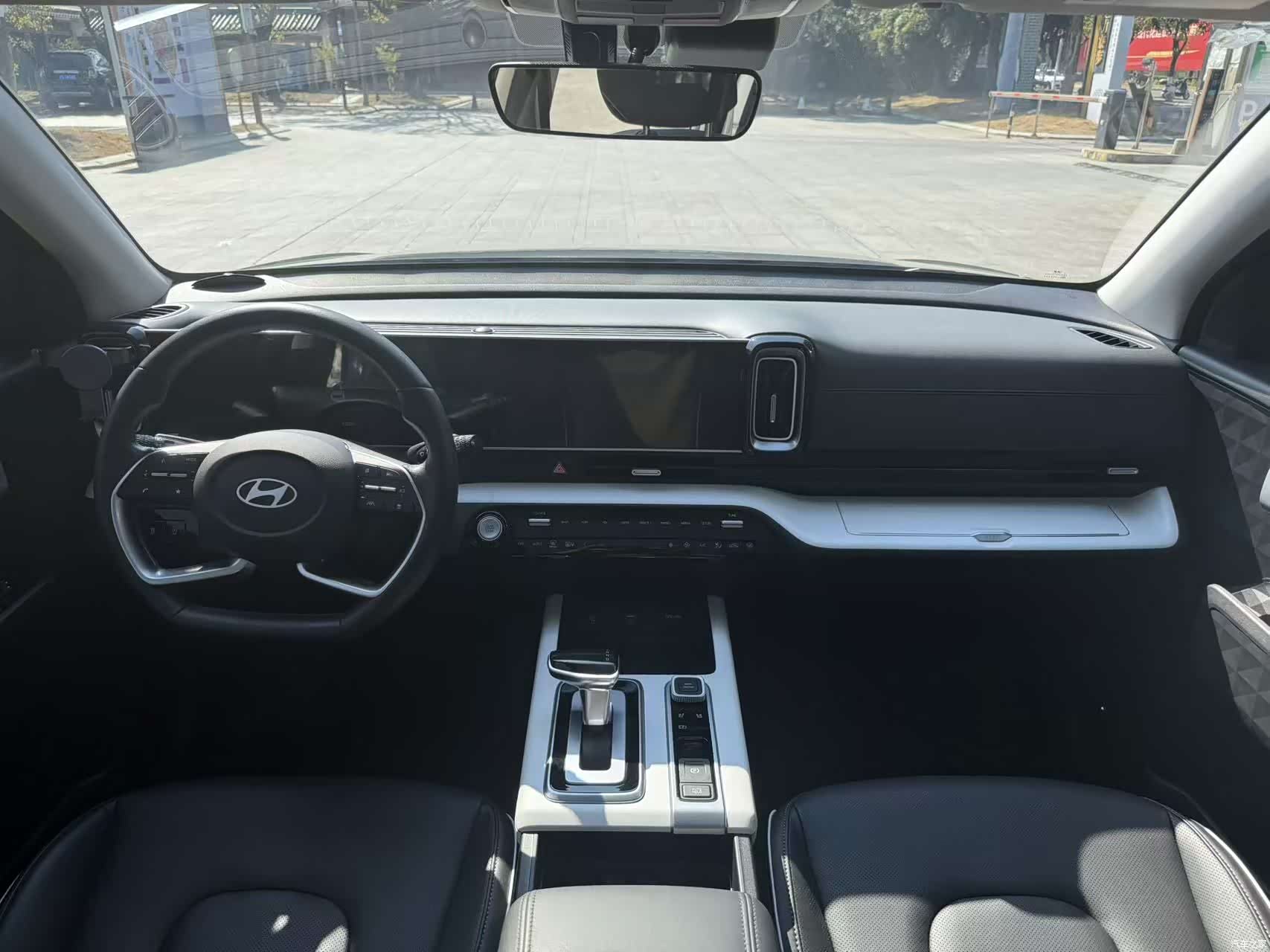 Hyundai ix35, 2024 6