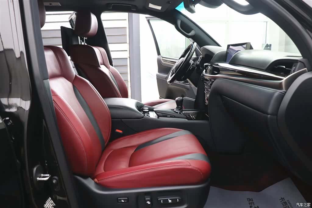 Lexus LX, 2020 25