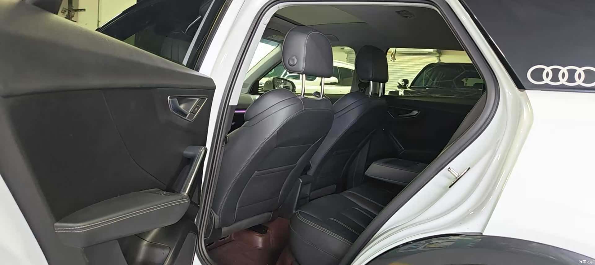 Audi Q2L, 2021 4