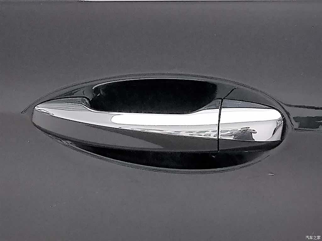 Mercedes-Benz E-Class, 2020 18