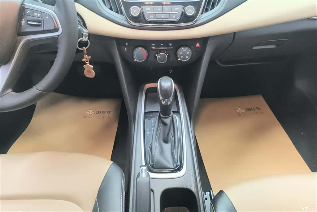 Chevrolet 320, 2022 16