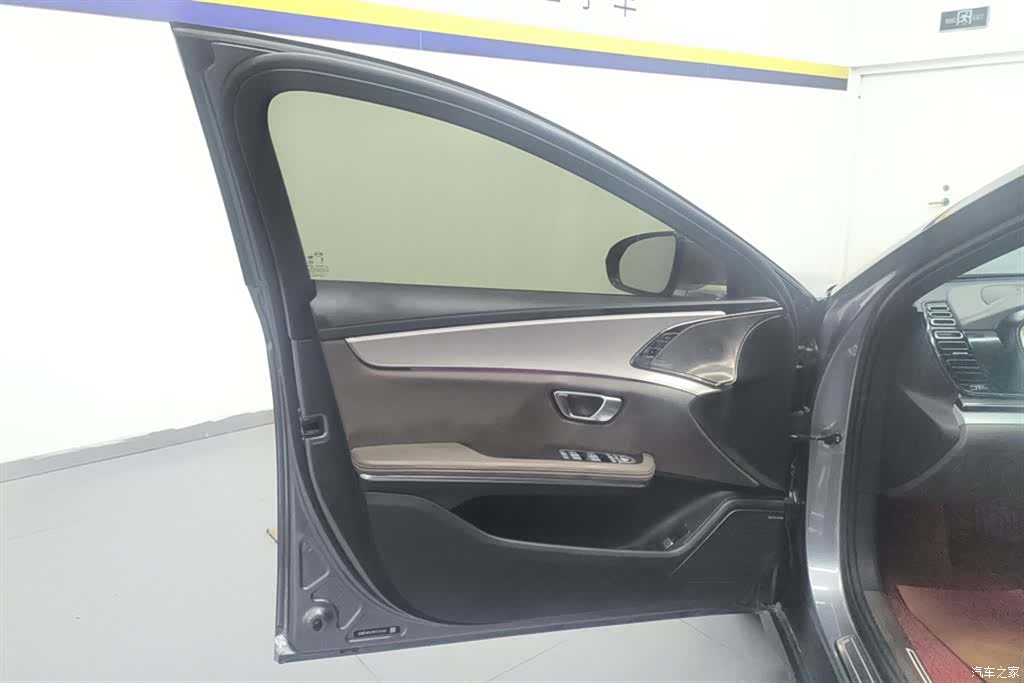 BYD Han, 2024 7