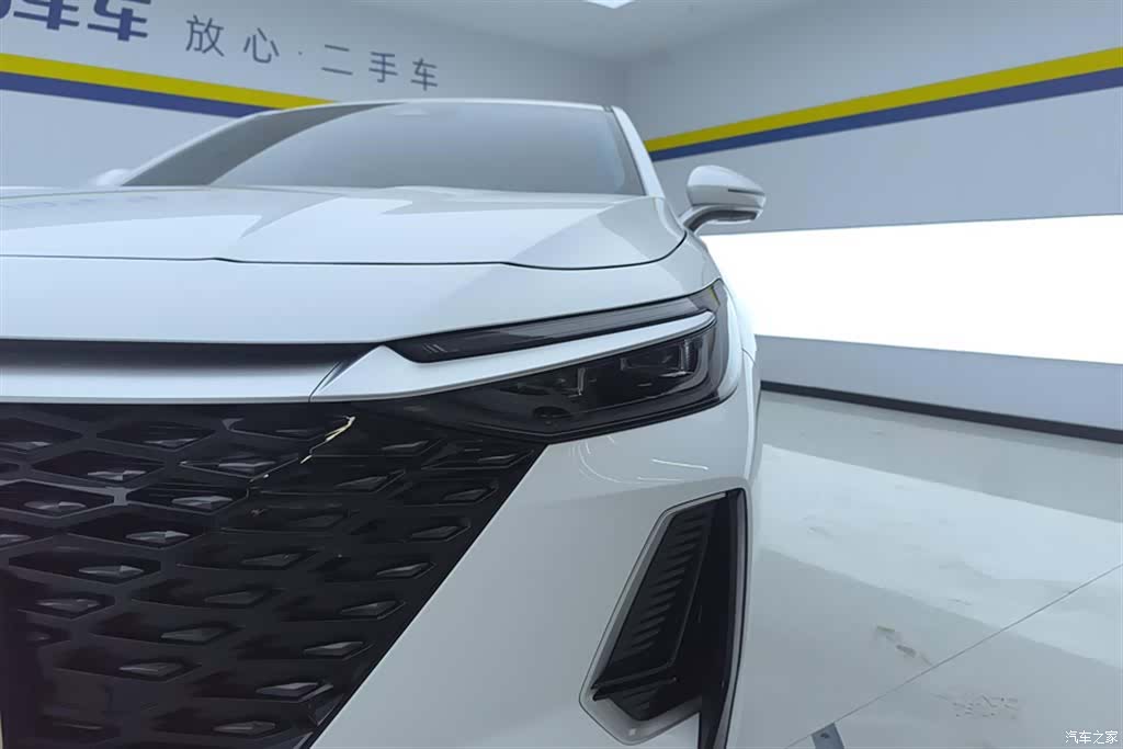 Chery Arrizo 8, 2025 все фото