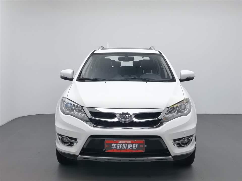 BYD S7