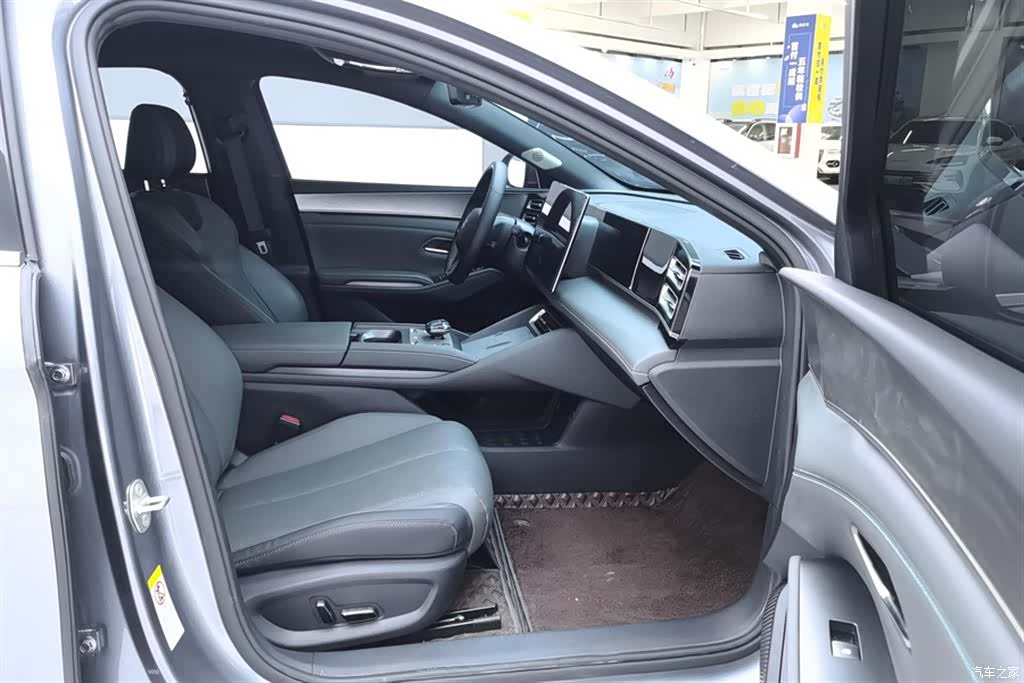 BYD Qin, 2024 8