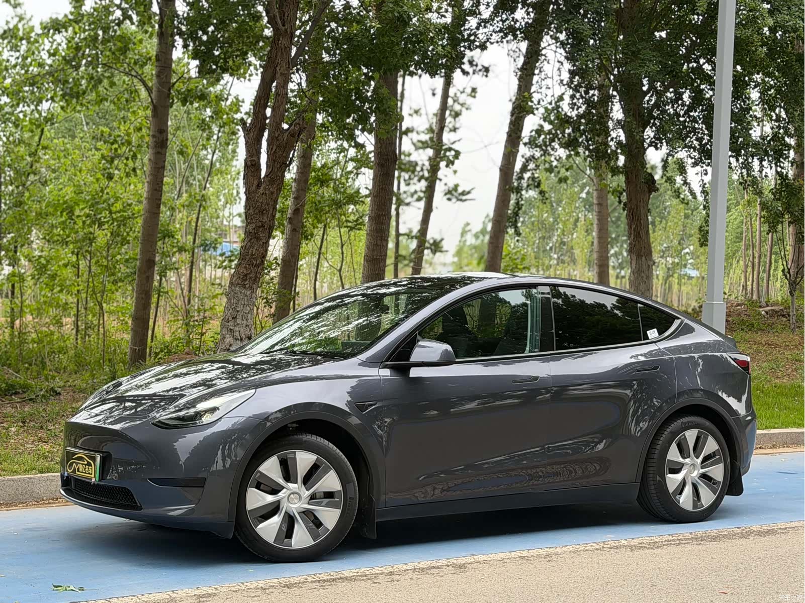 Tesla Model Y, 2022 1