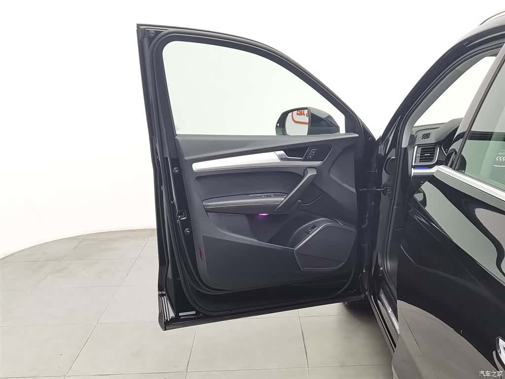 Audi Q5L, 2019 8
