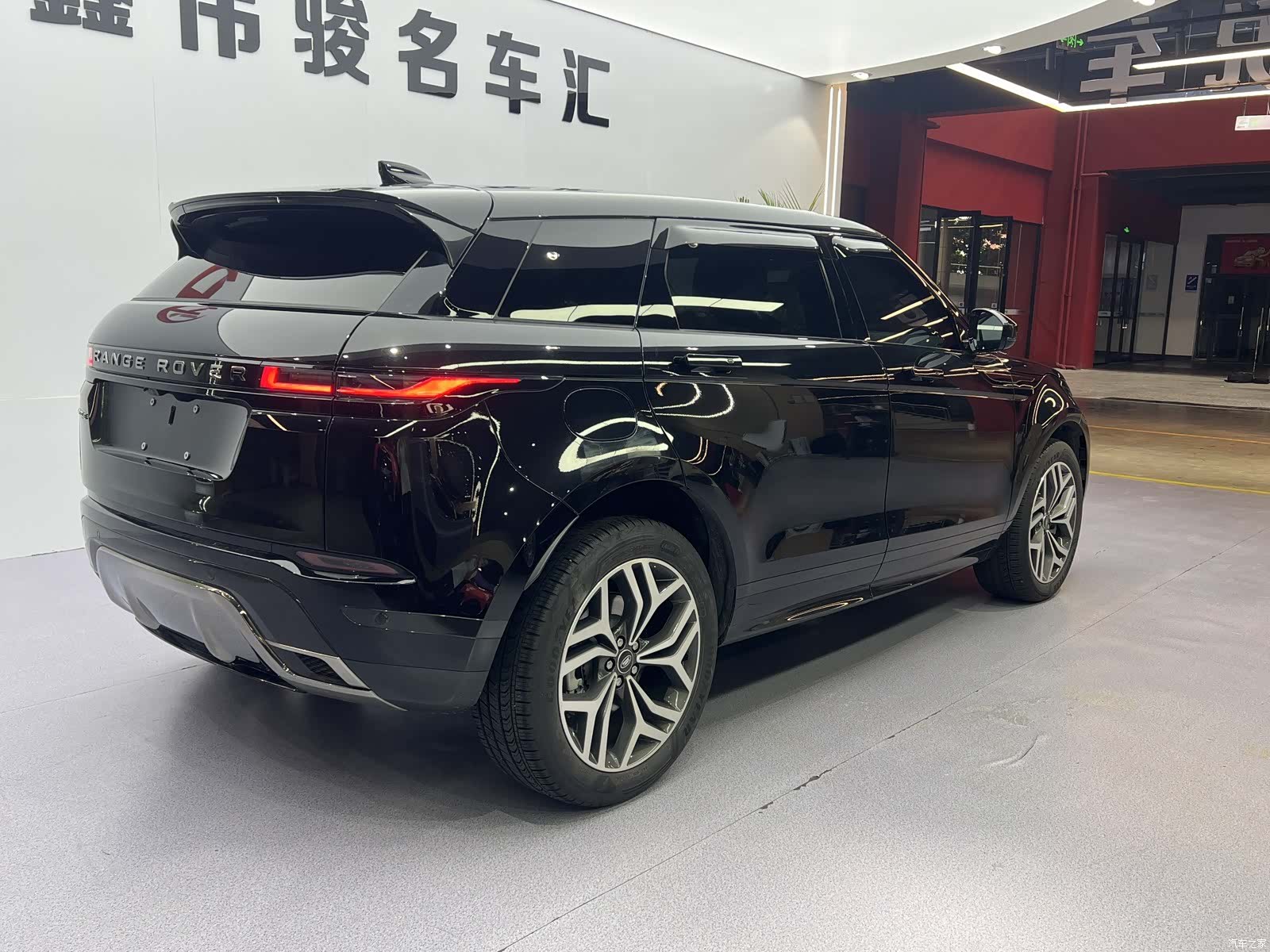 Land Rover Range Rover, 2024 18