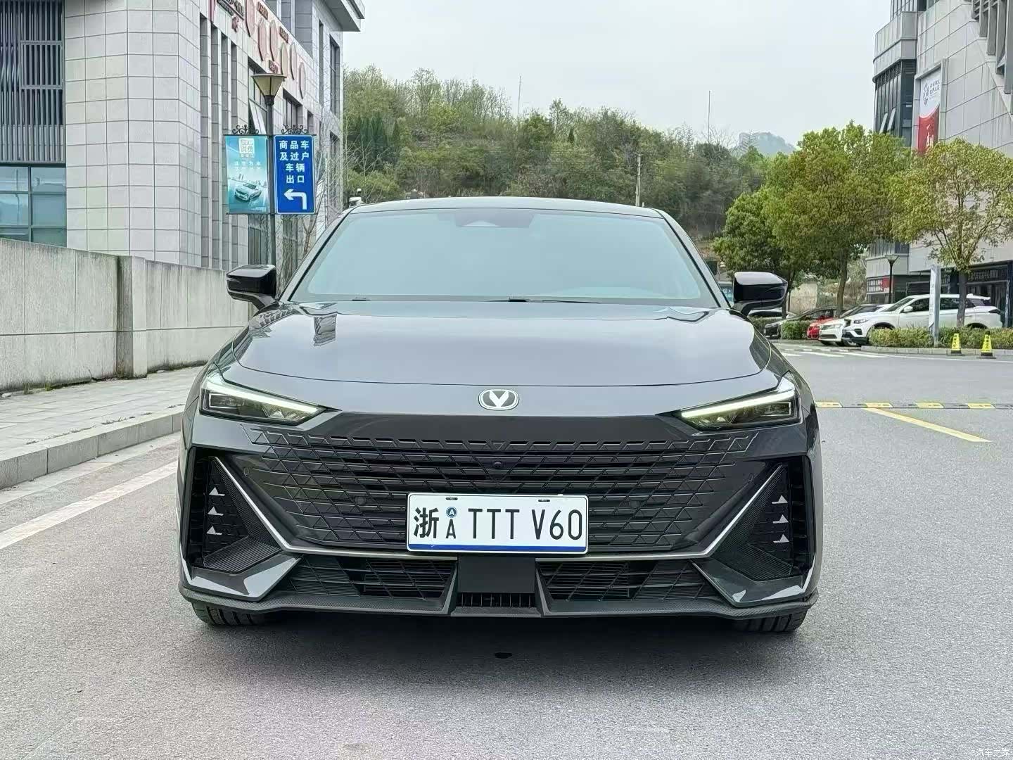 Changan UNI-V, 2024 2