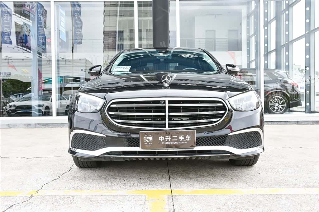 Mercedes-Benz E-Class, 2023 8