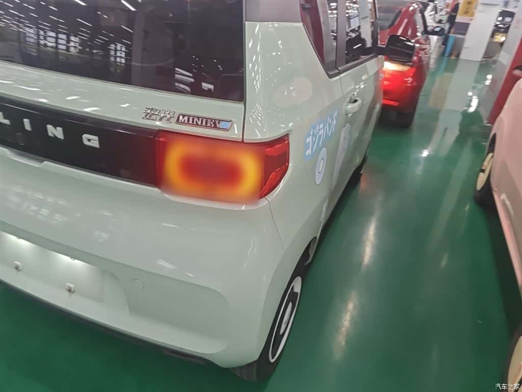 Wuling MINIEV, 2021 8