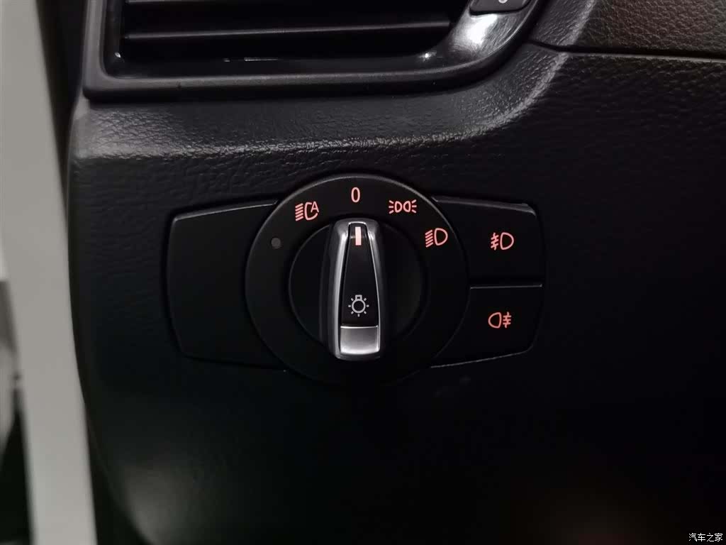 BMW X1, 2014 21