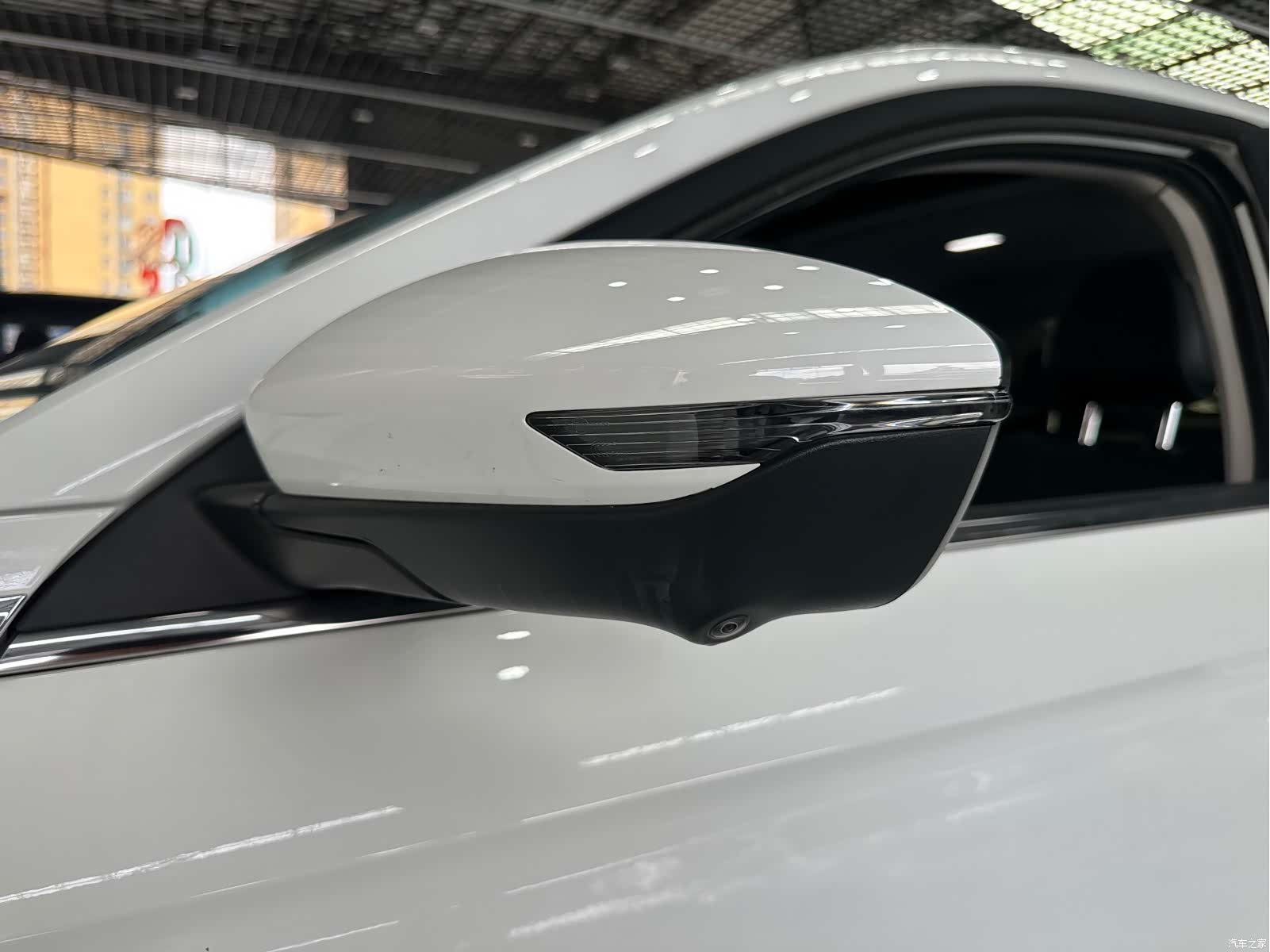 Geely Emgrand, 2022 24