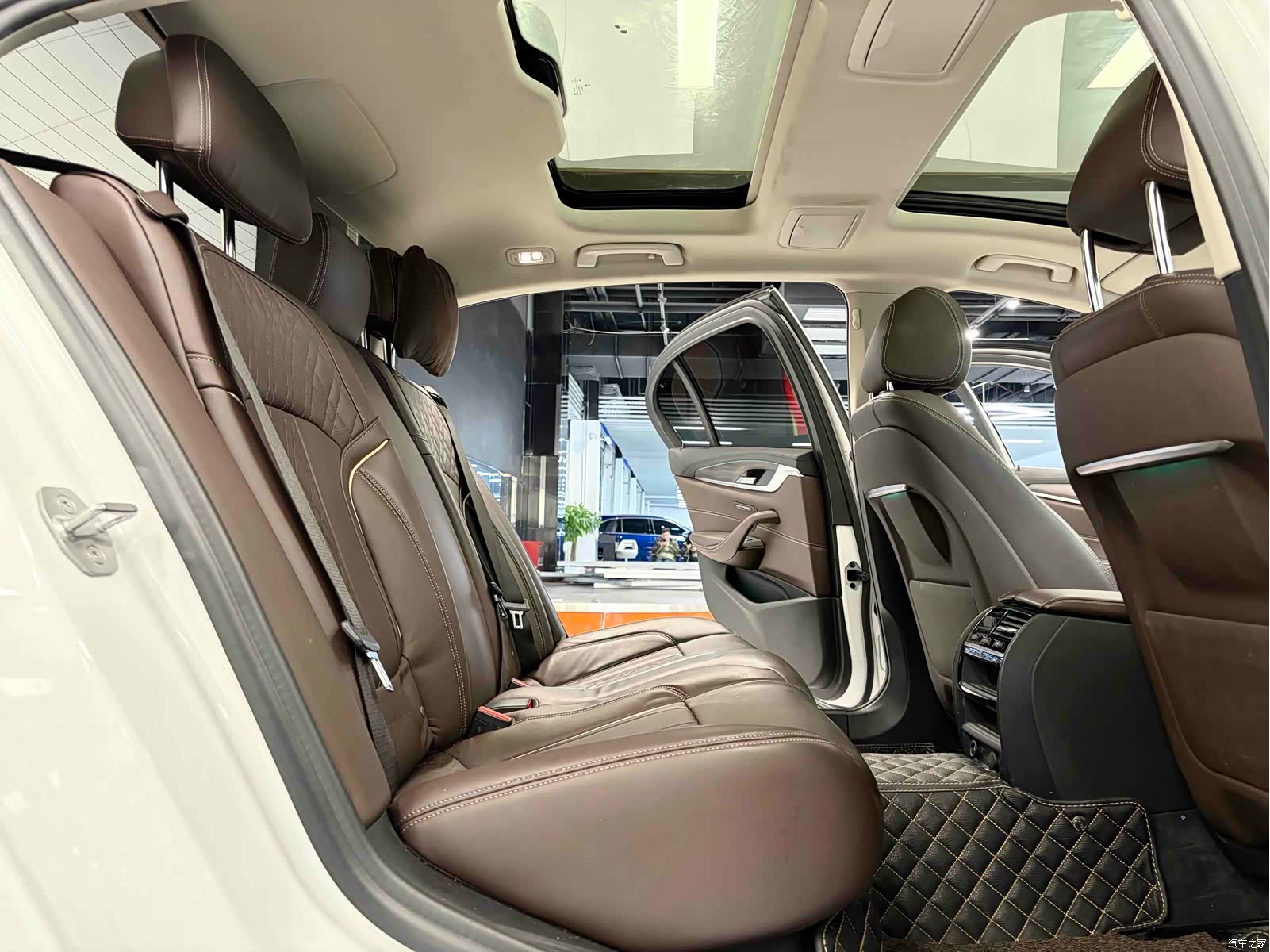 BMW 5 Series, 2019 9