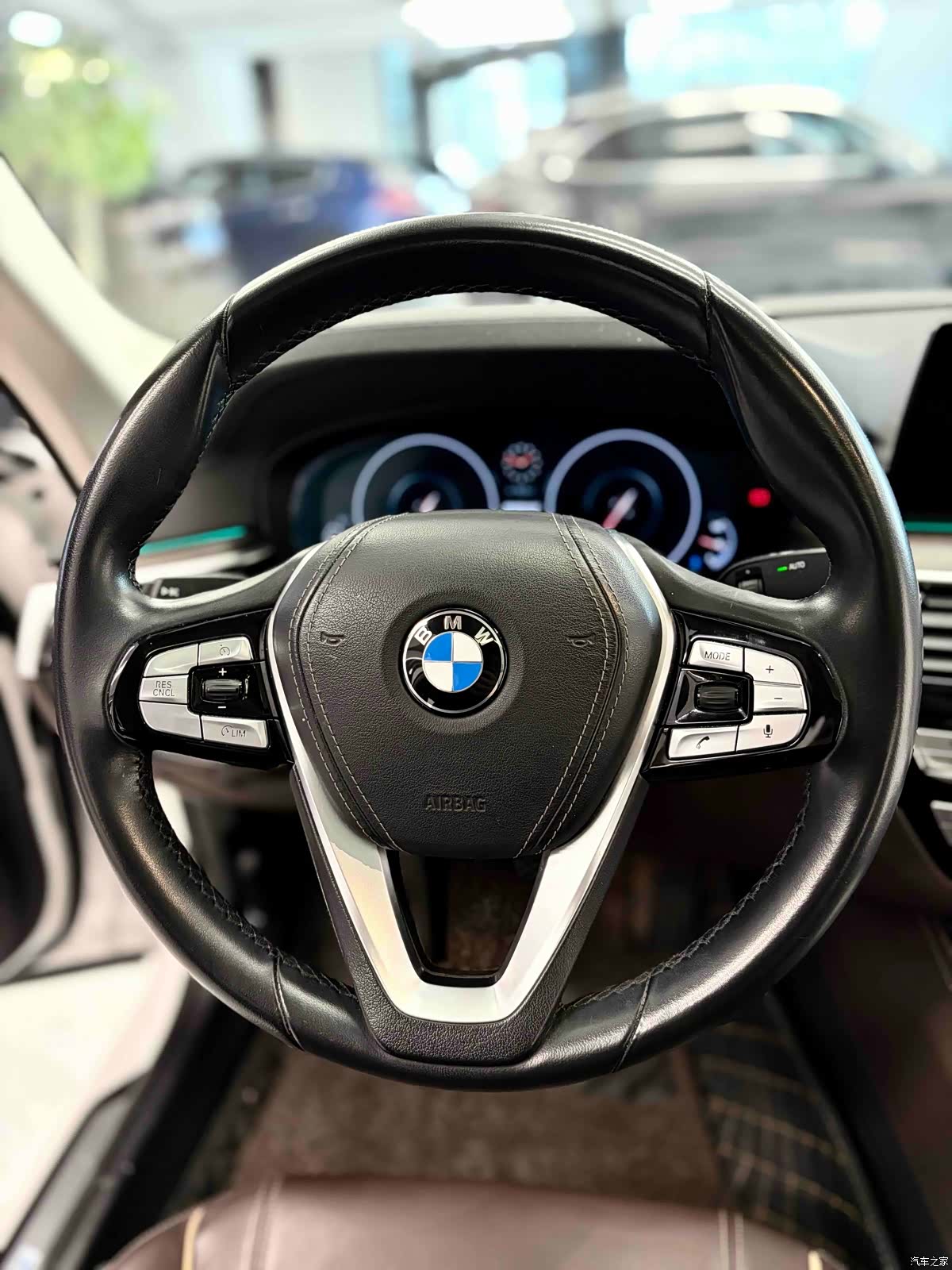 BMW 5 Series, 2019 10