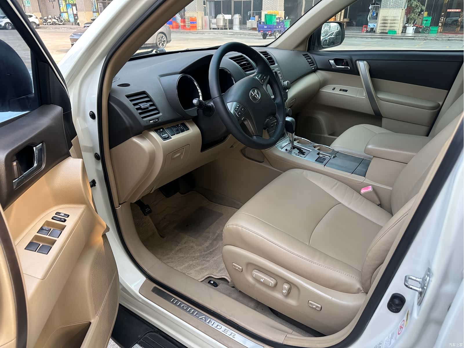 Toyota Highlander, 2011 8