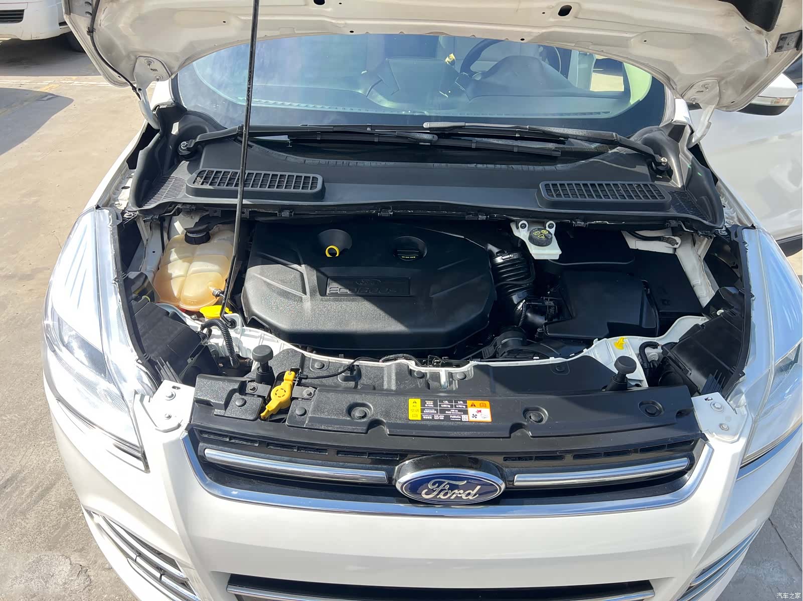 Ford Kuga, 2013 24