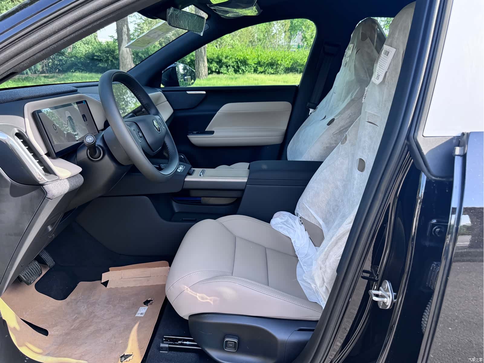 Volvo XC70, 2026 10