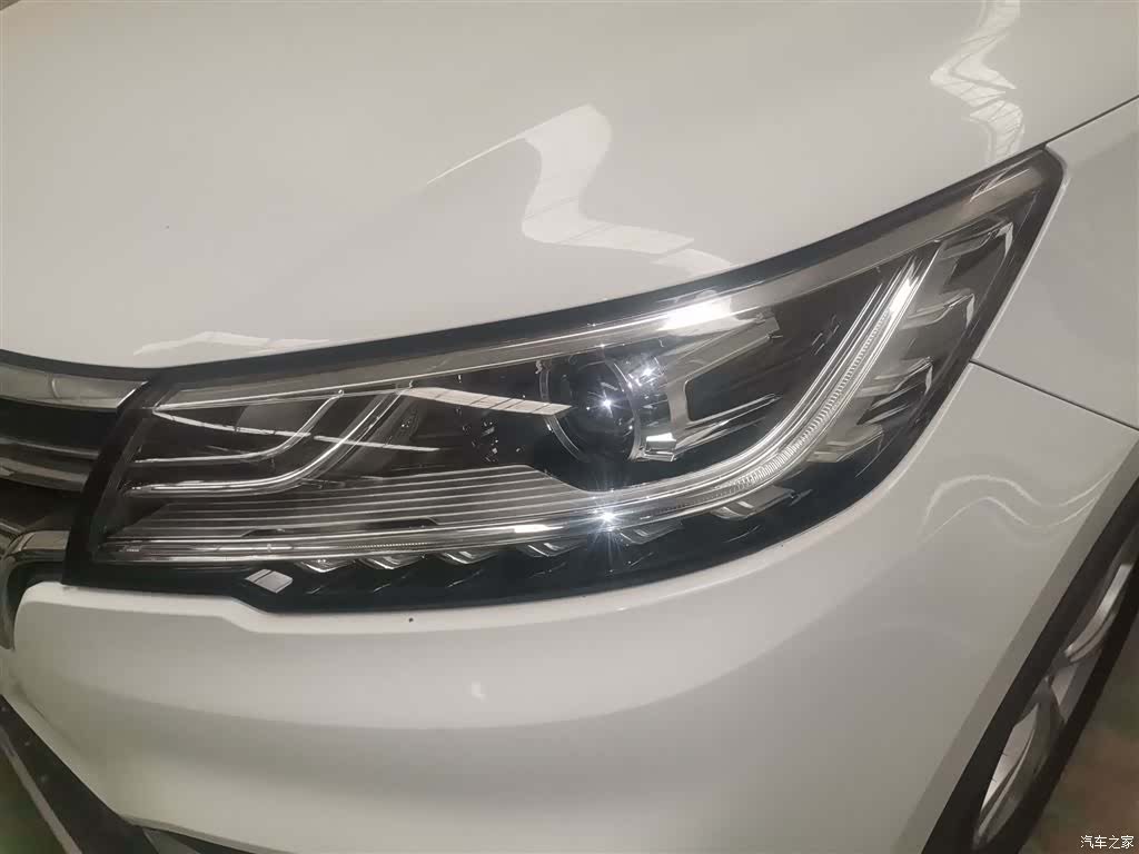 Roewe RX3, 2020 24