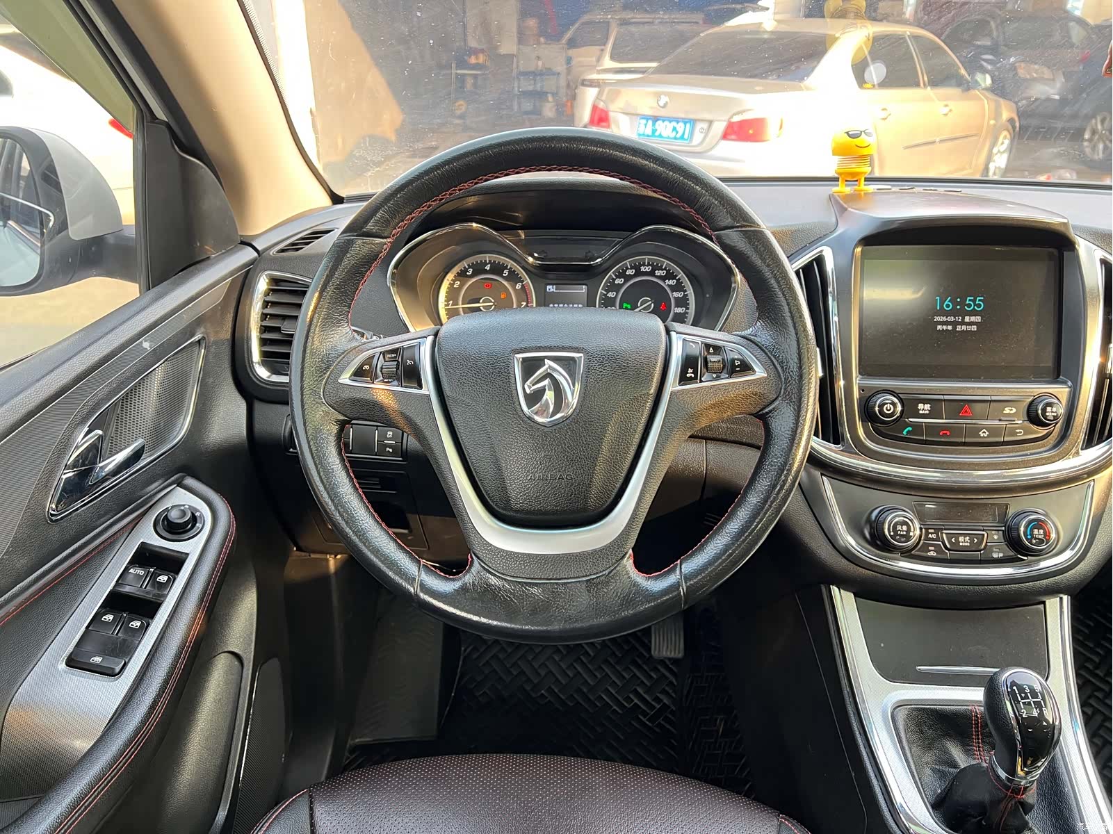 Wuling 560, 2016 11