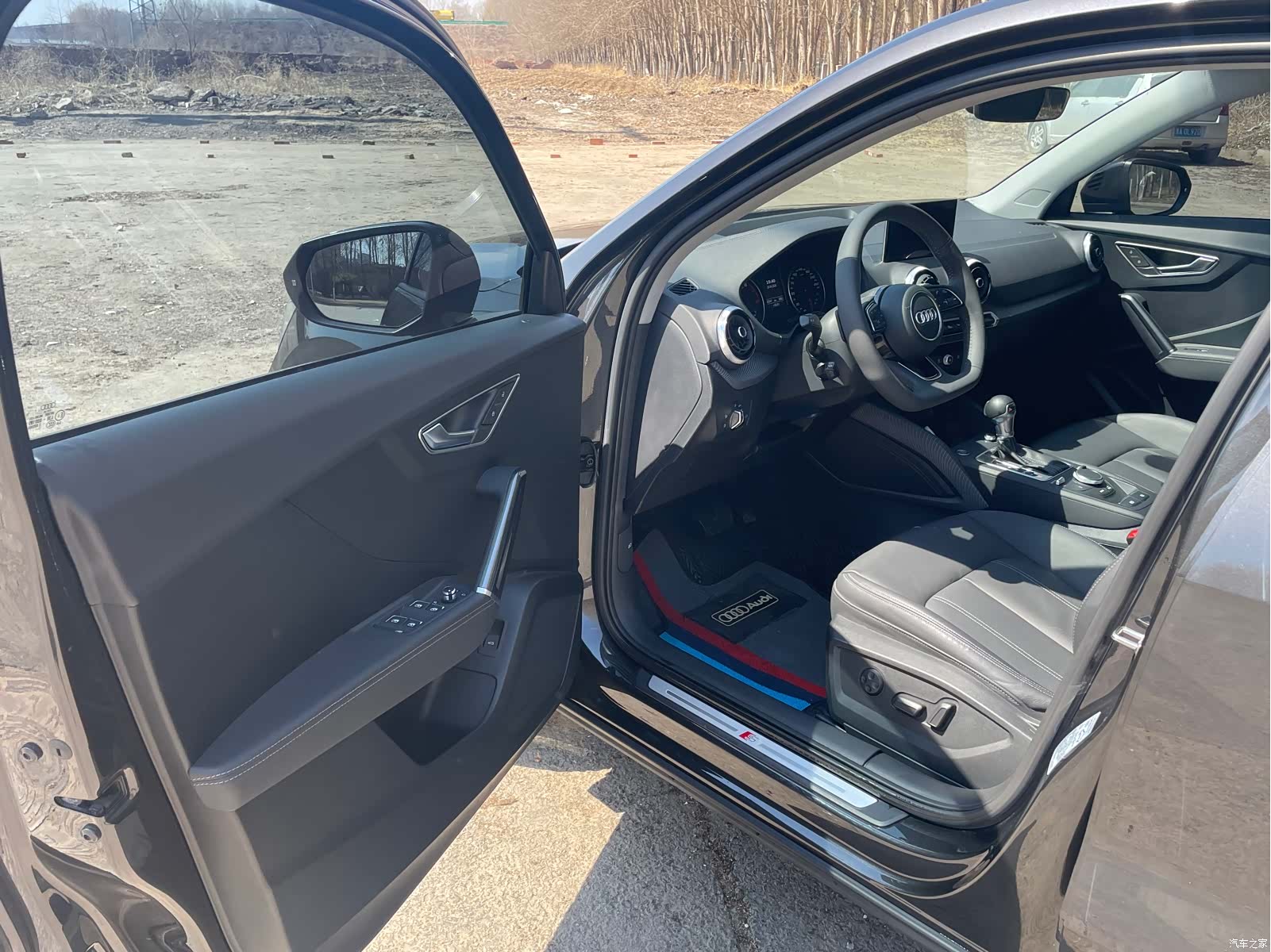 Audi Q2L, 2022 4