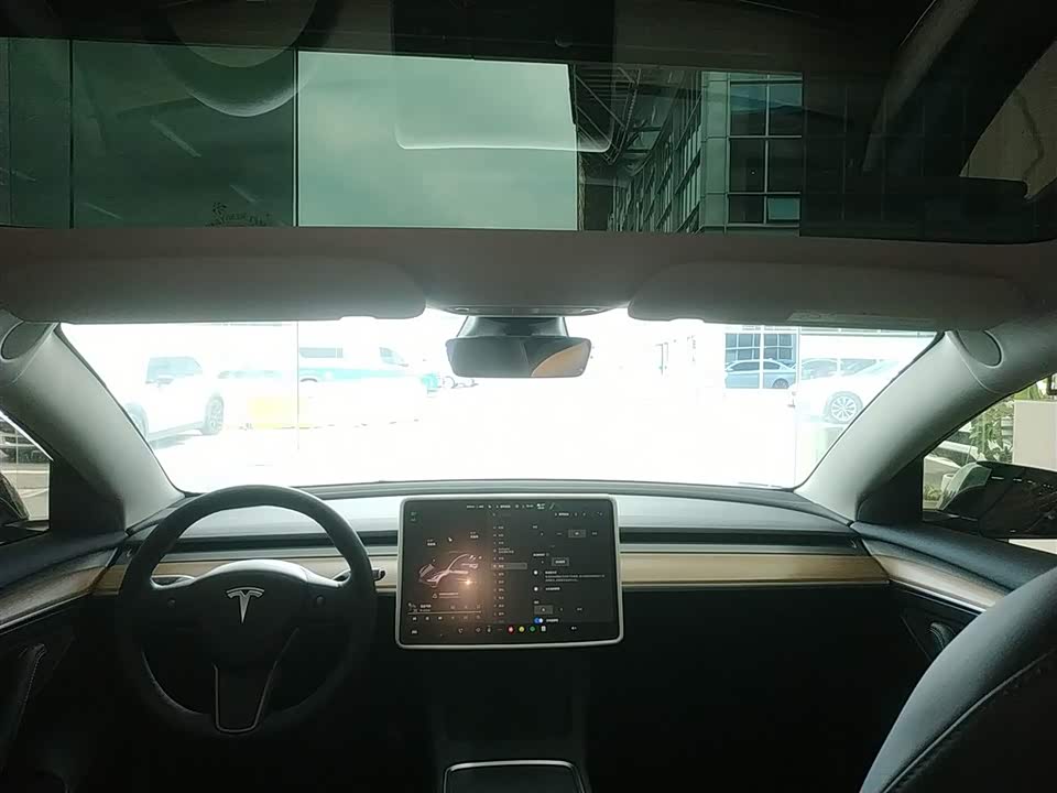 Tesla Model 3 Tesla Model 3