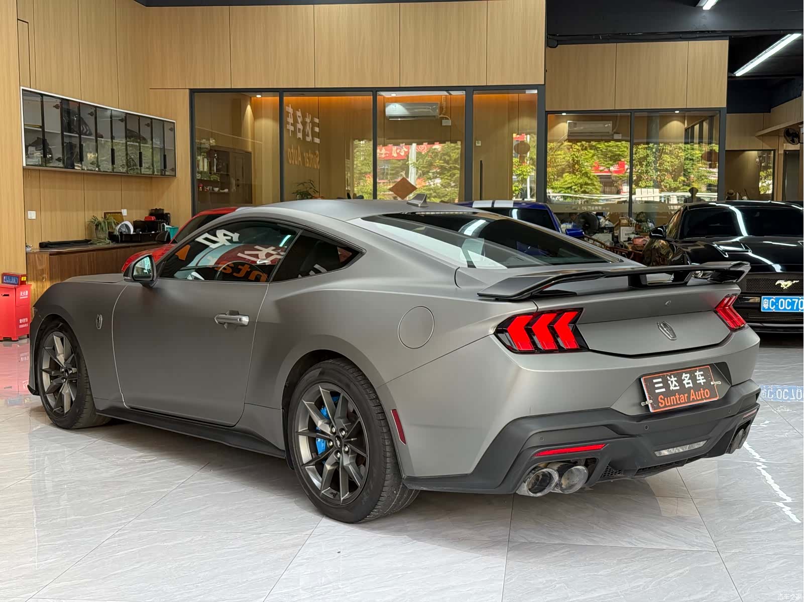 Ford Mustang, 2024 4