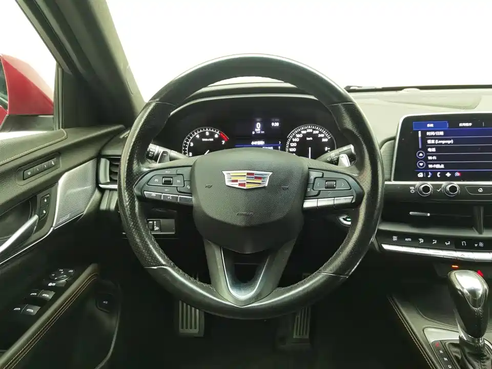 Cadillac CT4