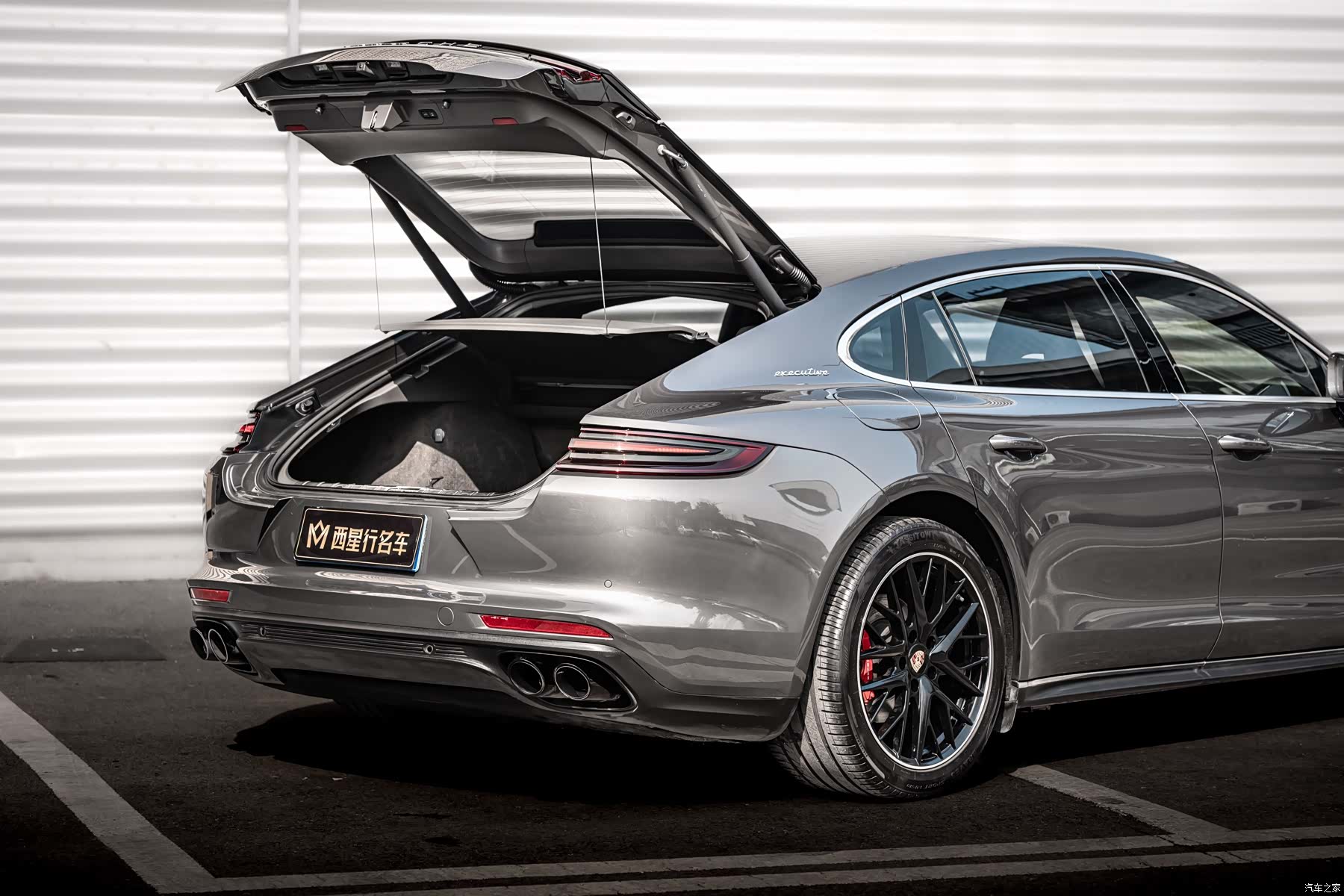 Porsche Panamera, 2018 4