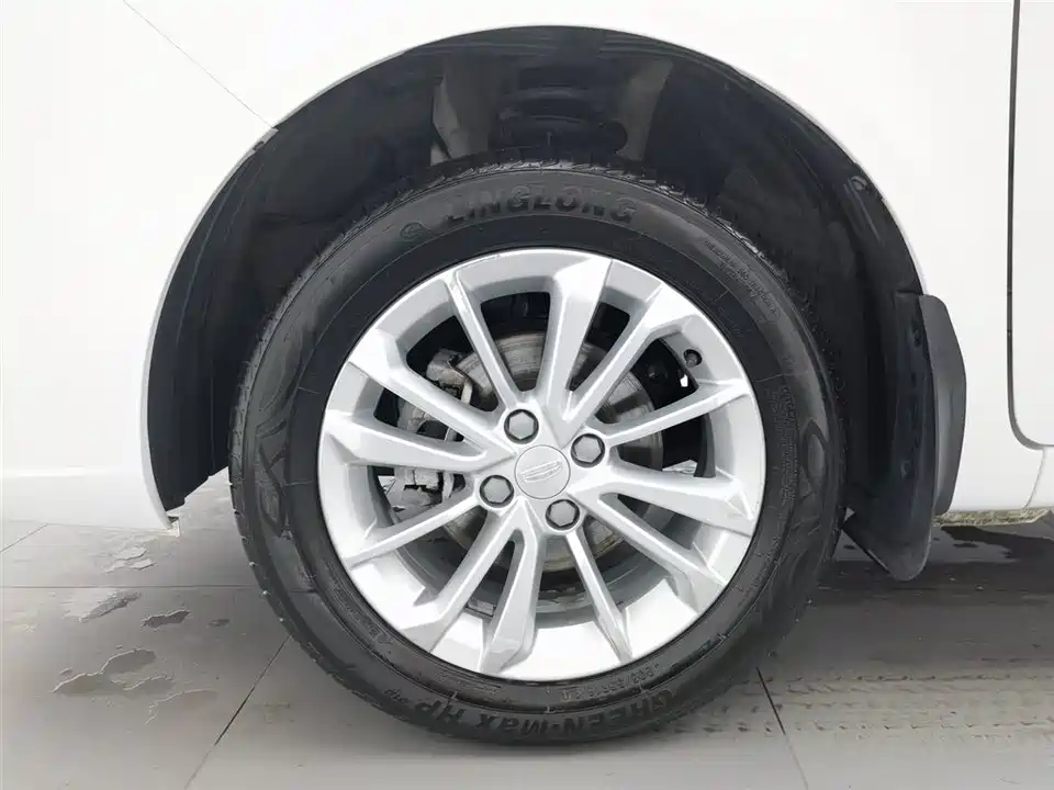 Geely Vision