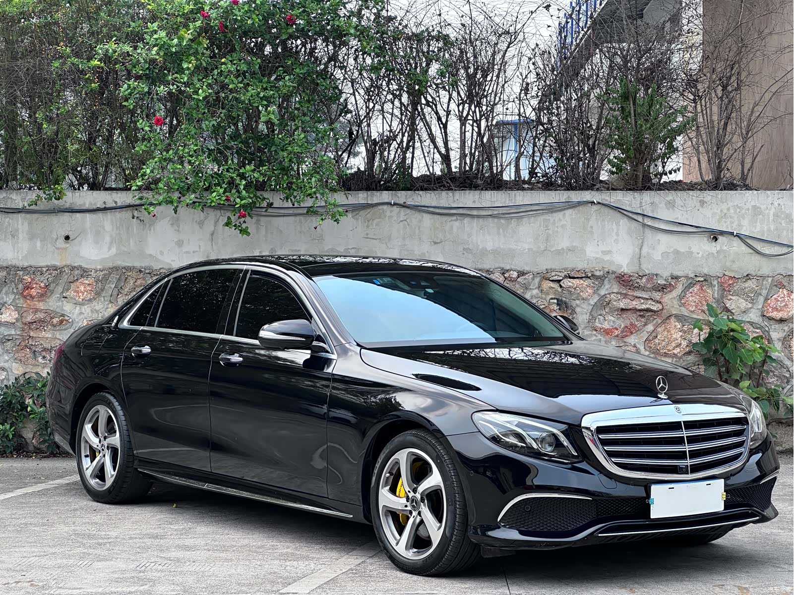 Mercedes-Benz E-Class, 2018 3